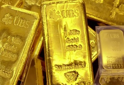 الذهب يفقد بريقه مع ارتفاع الدولار.. وترقب لكلمة "باول"