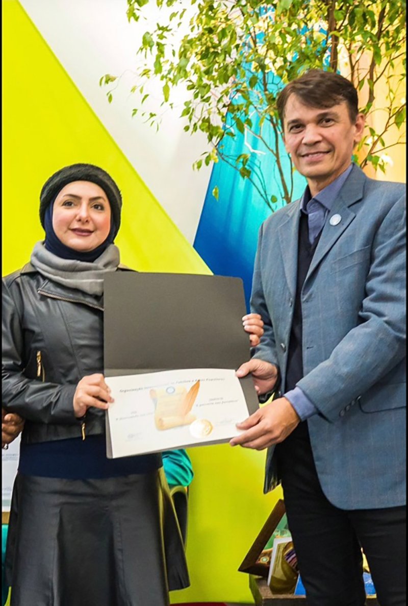 أكاديمية بجامعة البحرين تشارك في اجتماعات المنظمة الدولية للفن الشعبي 