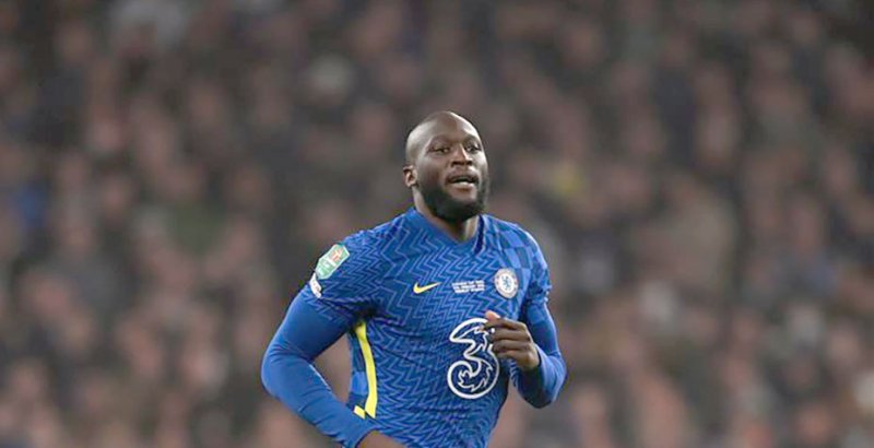 برشلونة يعلن موقفه من ضم لوكاكو