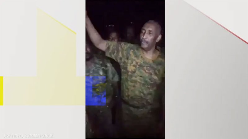 البرهان يبدأ جولات خارج الخرطوم.. وتحذير من اتساع نطاق الحرب