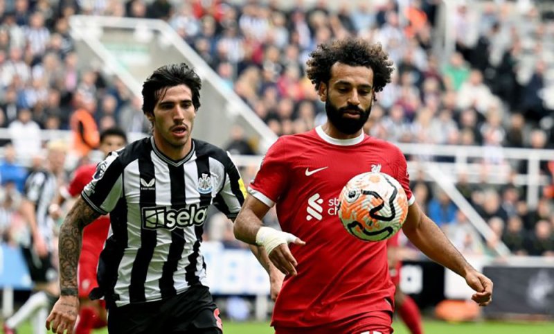 ليفربول المنقوص ينتصر على نيوكاسل بريمونتادا مثيرة