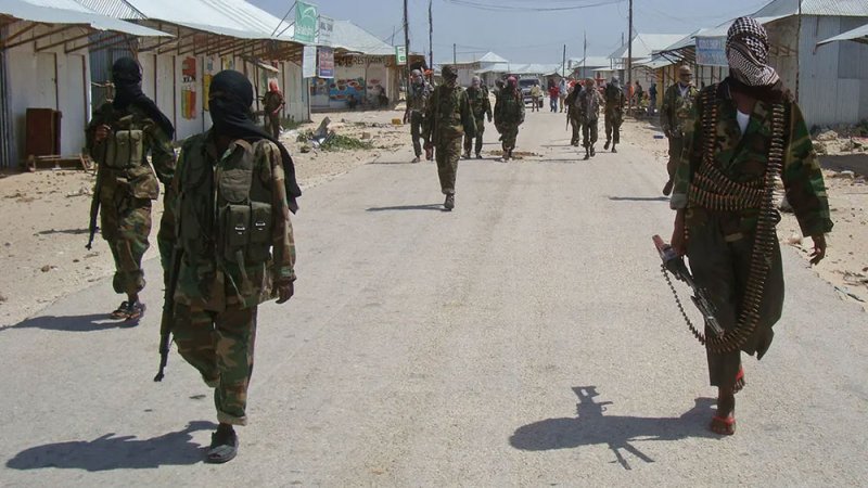الجيش الأميركي: مقتل 13 من حركة الشباب في غارة بالصومال