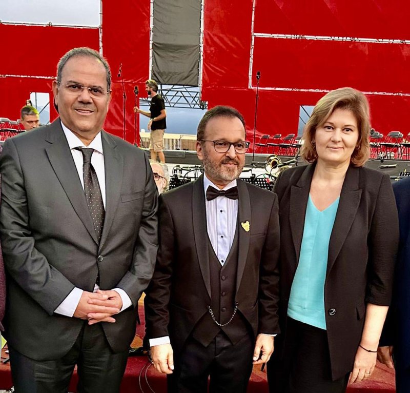 سفير مملكة البحرين في موسكو يحضر المهرجان الدولي للموسيقى الكلاسيكية 