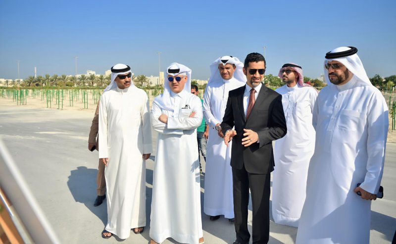 زراعة 3230 شجرة بمدينة سلمان.. الوزير المبارك يطلع على المرحلة الأولى من المشروع