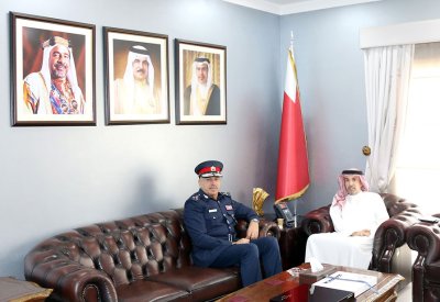 راشد بن عبدالرحمن يستقبل مدير عام شرطة العاصمة