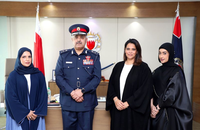 نائب رئيس الأمن العام يشيد بحصول فريق التخطيط العمراني الأمني بالوزارة على الاعتماد المهني