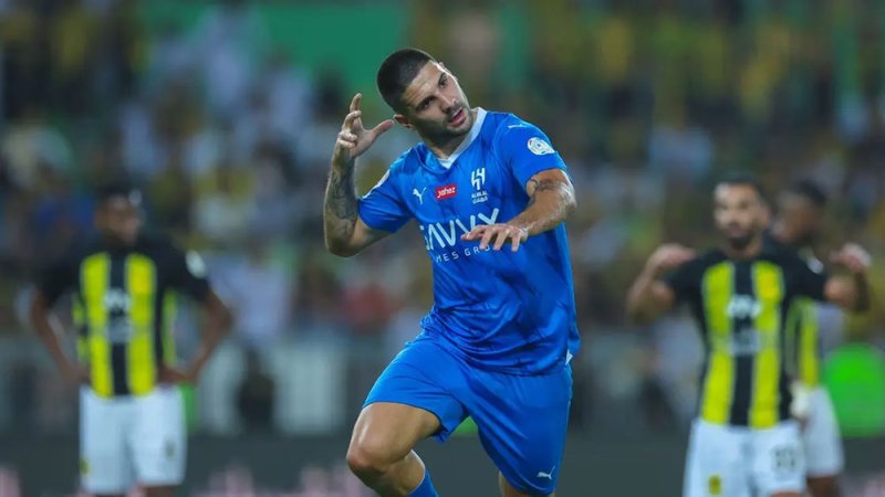 اتحاد جدة.. الضحية السابعة لـ "هاتريك" ميتروفيتش