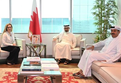 وزير الصناعة والتجارة يستقبل سفيرة جمهورية إيطاليا لدى مملكة البحرين