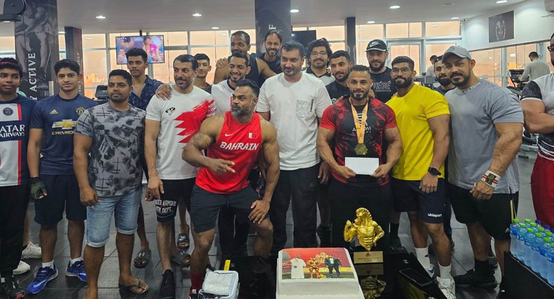 صالات الراوي الرياضية تحتفي بإنجاز لاعب المنتخب الوطني لكمال الأجسام أحمد الصياد