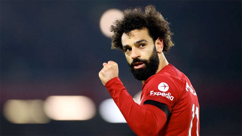 "بعد ساعات فقط".. إعلامي سعودي يعلنها بشأن صلاح والاتحاد