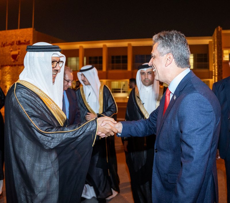 وزير خارجية دولة إسرائيل يصل الى البلاد
