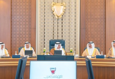 صاحب السمو الملكي الأمير سلمان بن حمد آل خليفة نائب جلالة الملك ولي العهد يترأس جلسة مجلس الوزراء