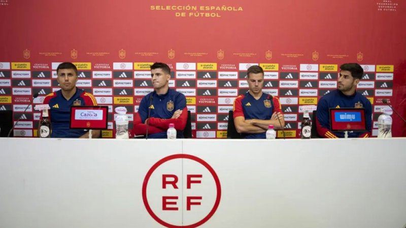 بيان من نجوم منتخب إسبانيا ضد روبياليس