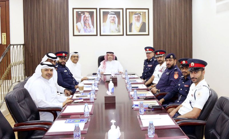 اللجنة الأمنية بمحافظة العاصمة تستعرض خطة تأمين عودة الطلبة للمدارس