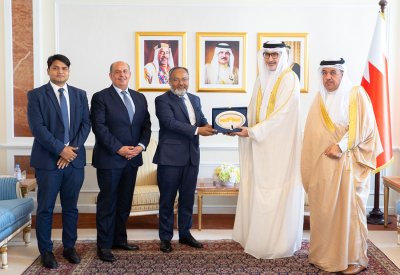 وكيل وزارة الخارجية يستقبل سفير جمهورية بنغلاديش الشعبية لدى مملكة البحرين