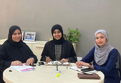 "التربية" تبحث مع السفارة الماليزية التعاون في آليات الاعتراف المتبادل بالجامعات والبرامج الأكاديمية