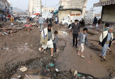 تضرر أكثر من 15 ألف أسرة يمنية بالفيضانات العام الجاري