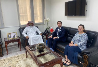 ‏رئيس وحدة التحقيق الخاصة يستقبل خبيراً دولياً في سيادة القانون وحقوق الإنسان
