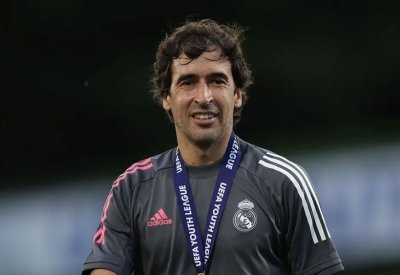 راؤول يقترب من تدريب فياريال الإسباني