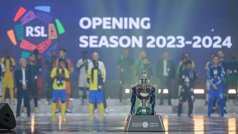 فيفا: الدوري السعودي الثاني عالمياً في سوق الانتقالات