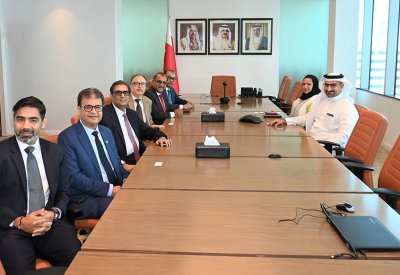 وزير الصناعة والتجارة يجتمع برئيس مجلس إدارة جمعية تجار ثاتاي هندو