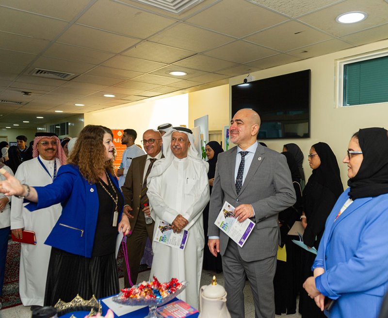 انطلاق البرنامج الإرشادي للطلبة المستجدين في جامعة البحرين وسط حضور لافت
