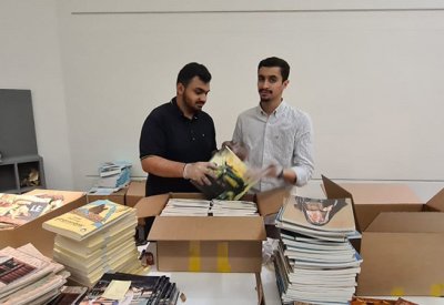 طلبة جامعة البحرين يشاركون في أرشفة 6 آلاف كتاب بمكتبة المتحف الوطني