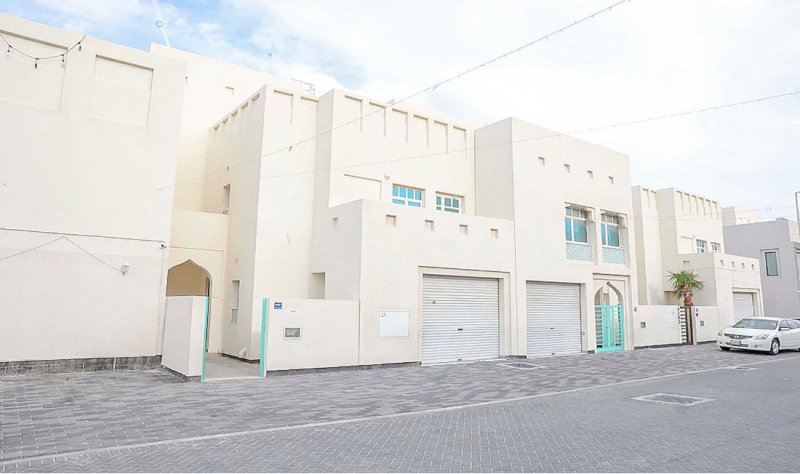 “الإسكان”: تشييد 8337 منزلا وتوزيع 1103 قسائم سكنية خلال عامين