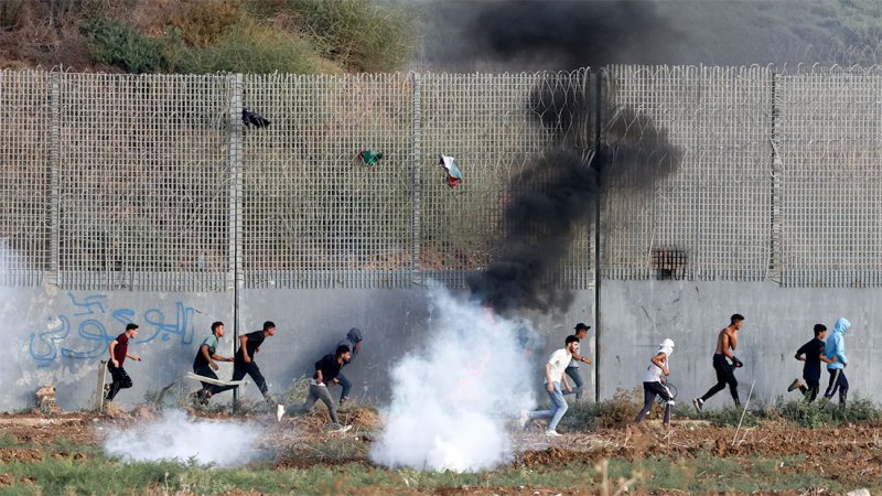 مقتل 5 فلسطينيين على حدود غزة.. والجيش الإسرائيلي يعلق