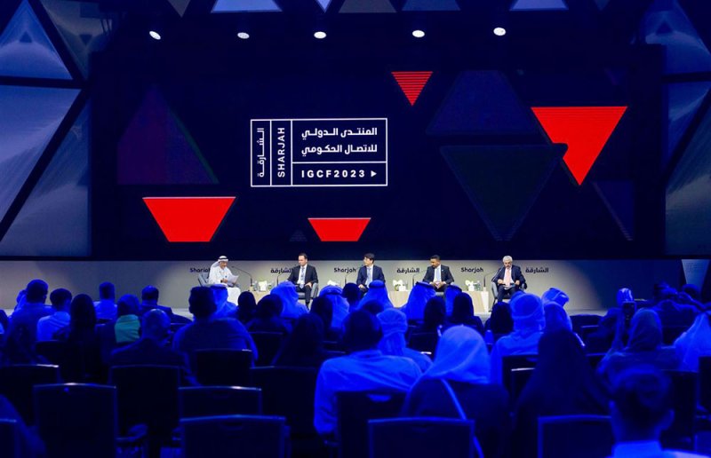 خبراء التعليم في "الدولي للاتصال الحكومي 2023": الذكاء الاصطناعي عنصر رئيس في تعليم المستقبل والمعلم سيد الفصل الدراسي