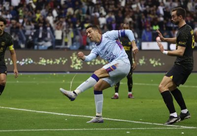 الهلال والنصر ونادٍ عالمي في كأس موسم الرياض