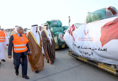 بالصور: "الملكية للأعمال الانسانية" ترسل الشحنة الاولى من المساعدات الاغاثية إلى ضحايا السيول والفيضانات في ليبيا