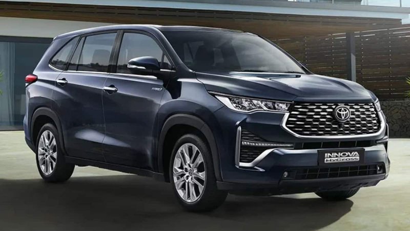 الجيل الاحدث من تويوتا إنوفا 2023