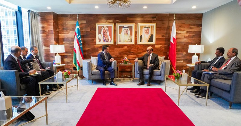 وزير الخارجية يجتمع مع وزير خارجية جمهورية أوزبكستان