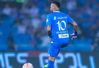 شكوك حول مشاركة نيمار مع الهلال أمام نافباهور