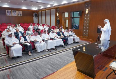 برنامجُ تدريبيُ بعنوان "الخطابة المؤثرة" للسادة النواب.. استعدادًا لدور الانعقاد الجديد للمجلس