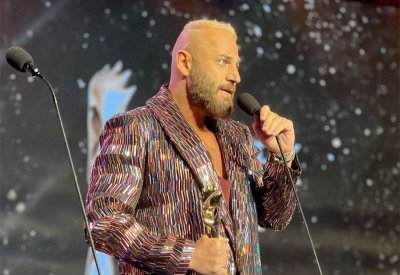 نيقولا معوض يفوز بجائزة التميز في حفل Murex D'or