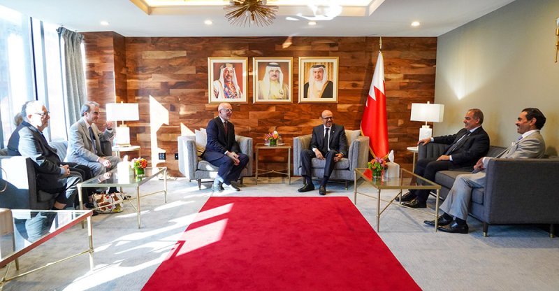 وزير الخارجية يجتمع مع الرئيس التنفيذي للجنة اليهودية الأميركية وعدد من أعضائها