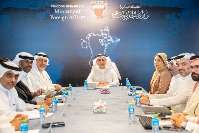 السفير بوجيري يجتمع مع رؤساء وممثلي مؤسسات المجتمع المدني المعنية بحقوق الإنسان
