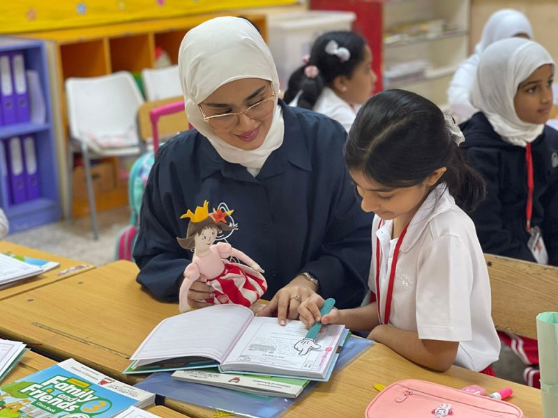 "المؤشر السحري" يسهم في تنمية اللغة الإنجليزية لدى 95 طالبة