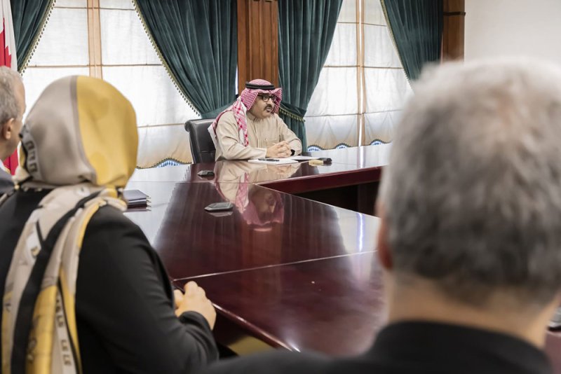 وزير التربية: أهمية العناصر البحرينية في قيادة الأقسام الأكاديمية بجامعة البحرين