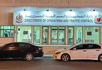 "المرور": ضبط سواق وحجز مركباتهم إثر قيامهم بالاستعراض بمنطقة المعامير