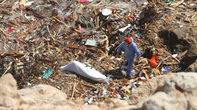 انتشال 245 جثة من البحر في يوم واحد.. وإحصائية جديدة لوفيات غير الليبيين