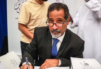الماجد يدشن "صانع البهجة" ويستحضر الراحل علي الغرير بين محبيه