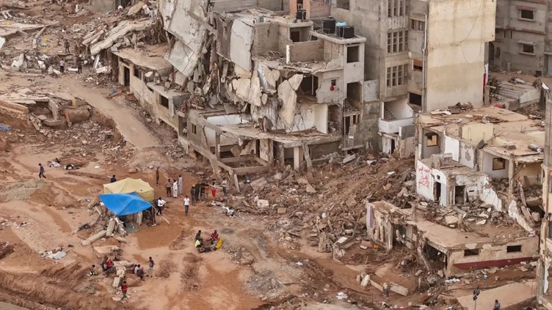 درنة تنظم بأكتوبر مؤتمراً دولياً لإعادة إعمارها بعد الفيضانات