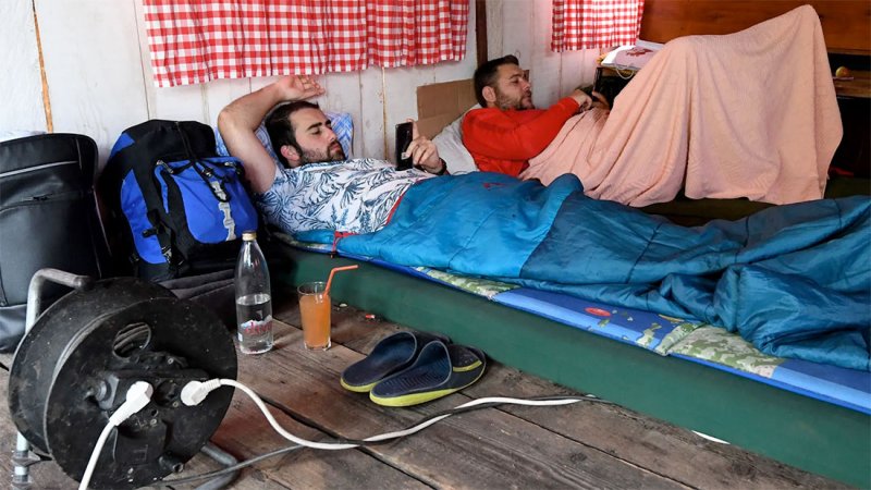 أغرب مسابقة على الإطلاق.. شرطها أن تكون كسولا