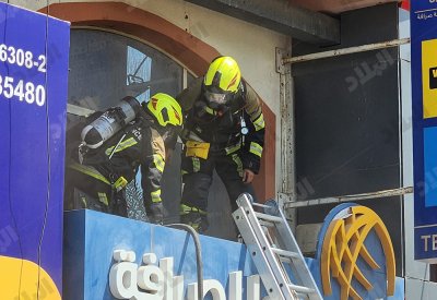 بالصور: قفزت من النافذة.. مواطنون ينقذون شابة من الاختناق بعد احتراق شقتها