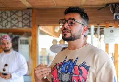 سلمان يوسف يتحدث عن تاريخ السينما في البحرين بالداخلية السينمائي