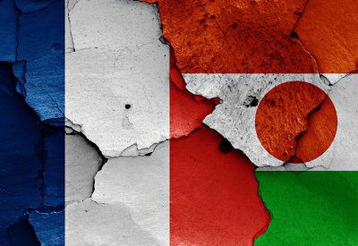توتر متصاعد.. النيجر تغلق مجالها الجوي بوجه فرنسا