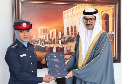 سمو محافظ الجنوبية يتسّلم رسالتي ماجستير في "السلامة المرورية" و "الذكاء الاصطناعي"
